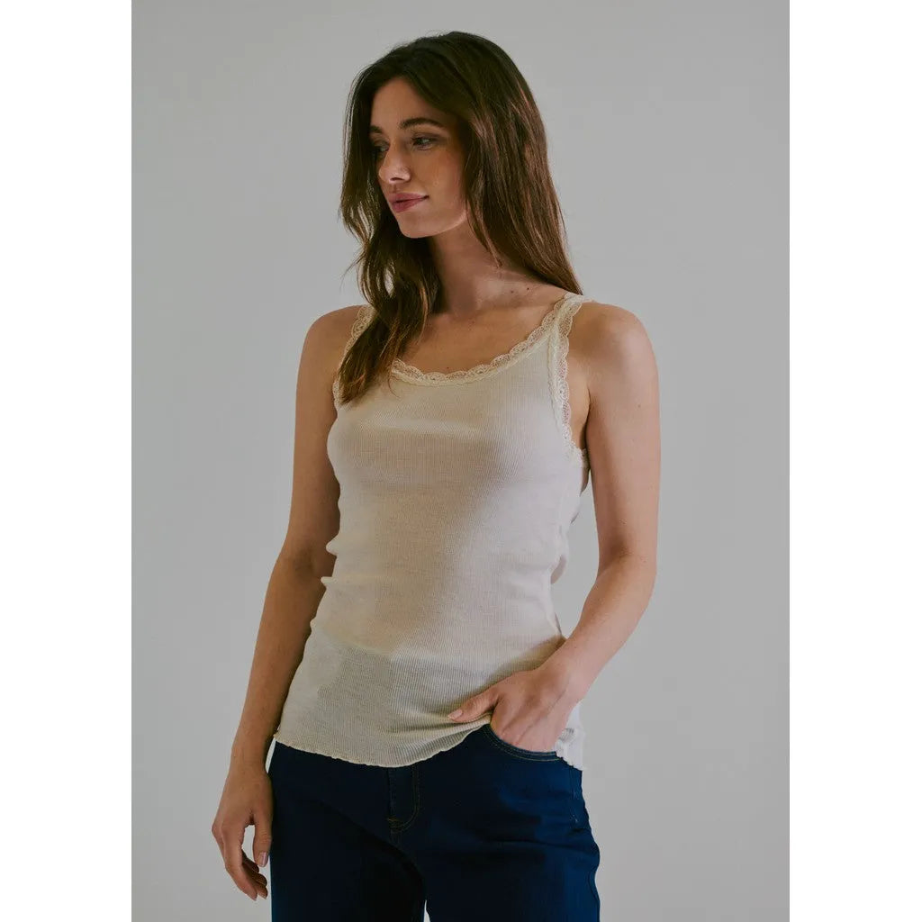 T-shirt CWAngela - Ivory